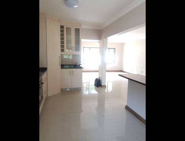 3 BEDROOM HOUSE RENTED IN WATERFALL